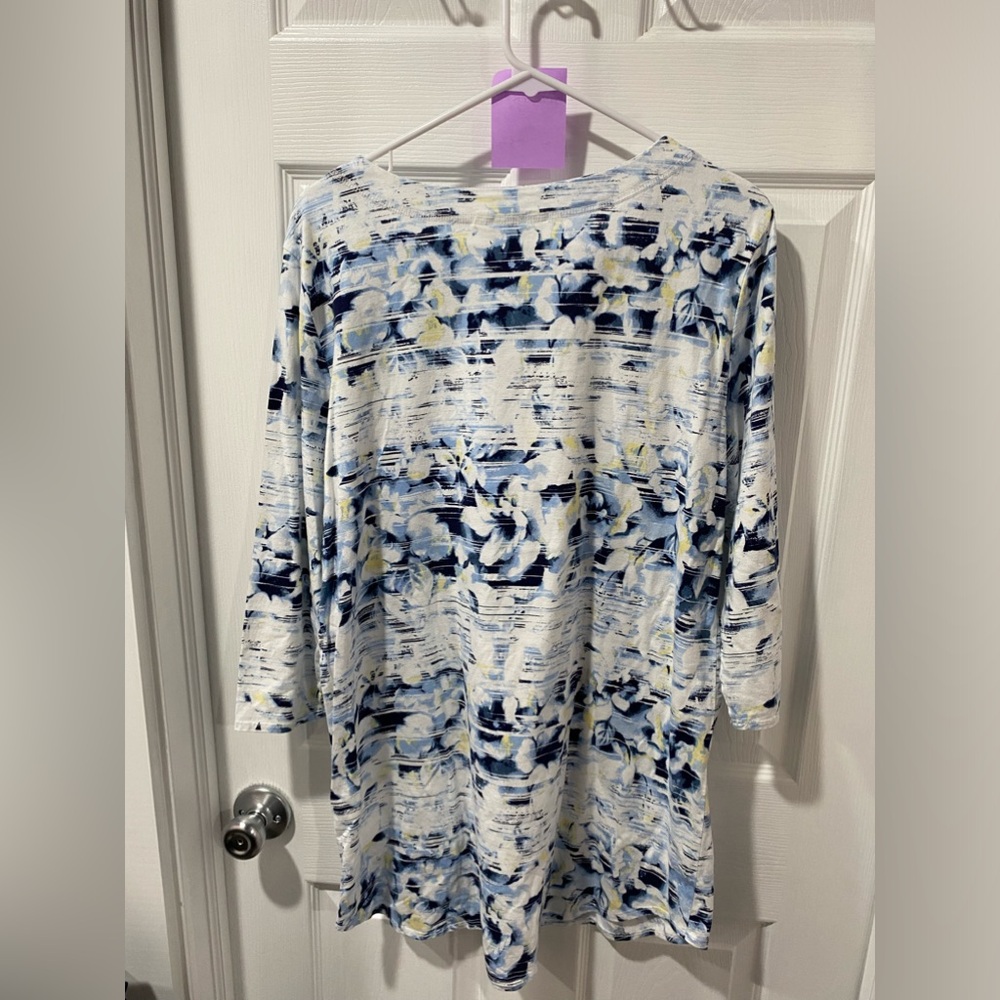 Christopher & Banks women’s tunic size XL, floral, good condition. - Picture 2 of 6
